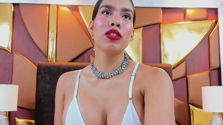 AdrianaFord's Streamate show and profile