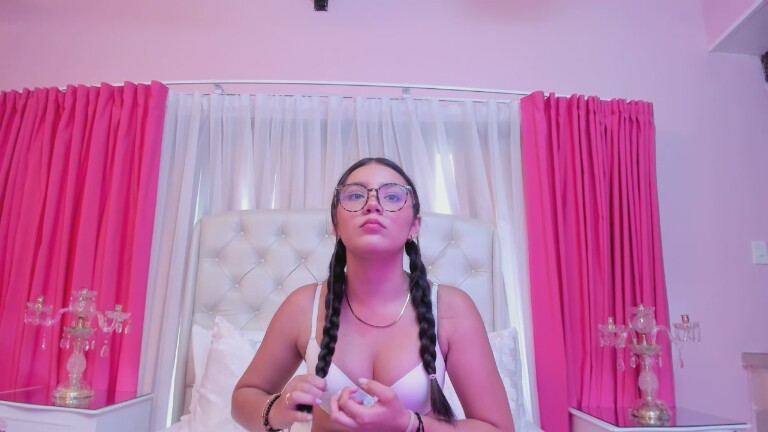 AlaskaRoss's Streamate show and profile