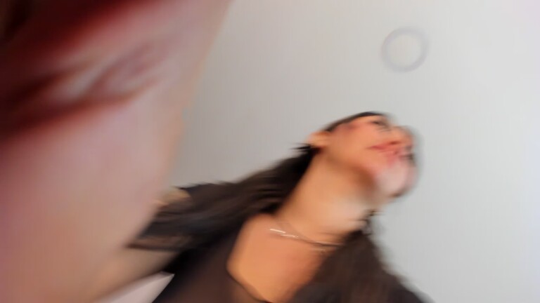 NatalieSaenz29's Streamate show and profile