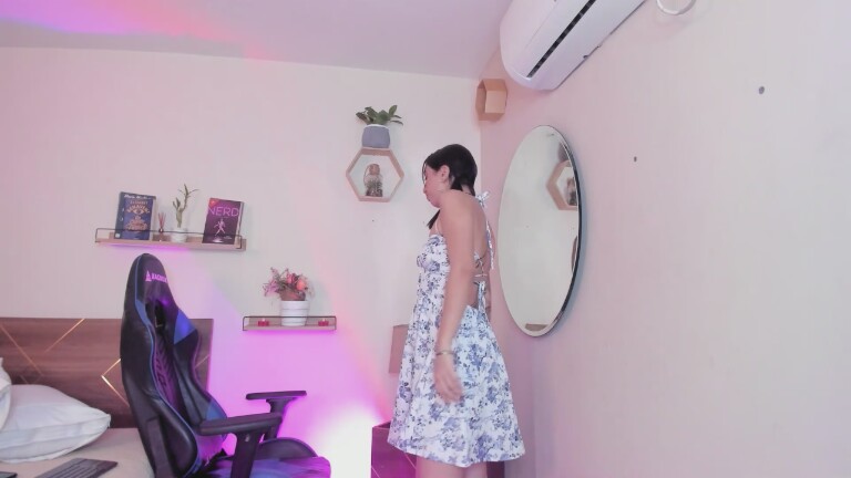 imlucyferreira's Streamate show and profile