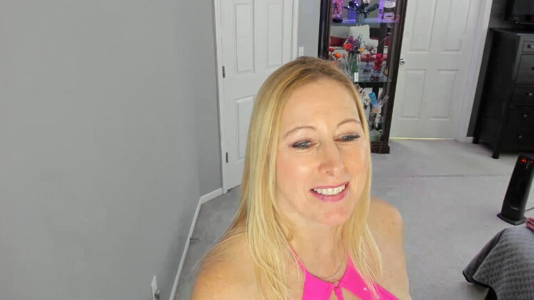 Brickbabe's Streamate show and profile