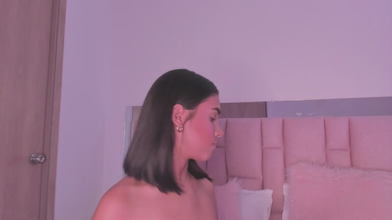 AriaMatheuss's Streamate show and profile