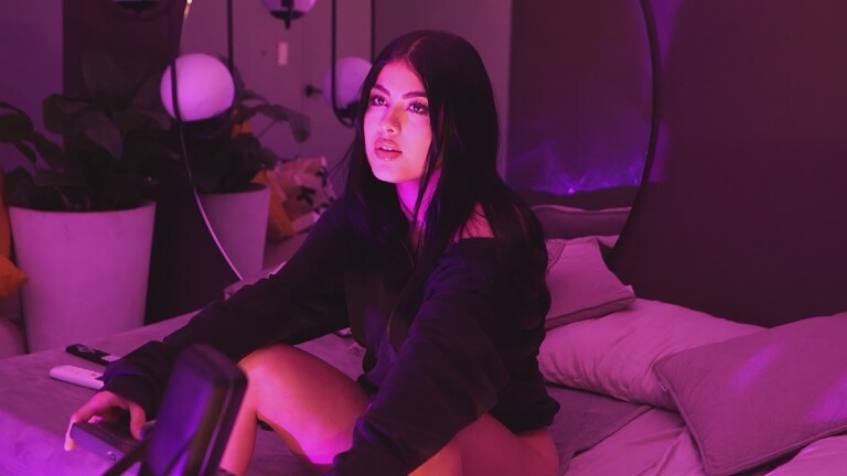 BellaSinclair's Streamate show and profile