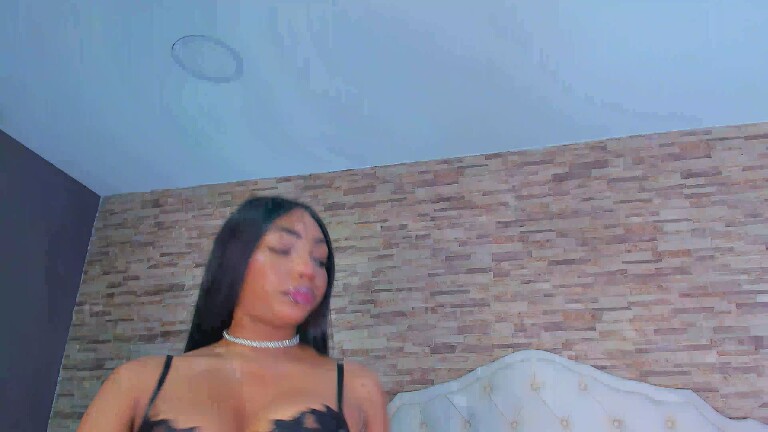 AnnyDuque's Streamate show and profile