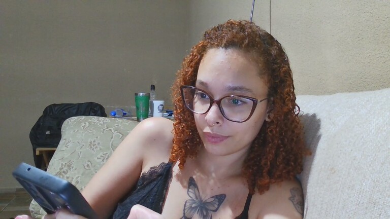 dominamoon's Streamate show and profile