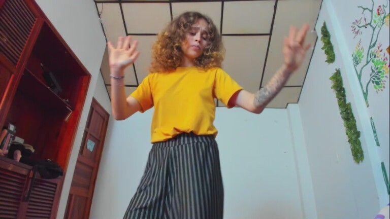 Sophiamiller18's Streamate show and profile