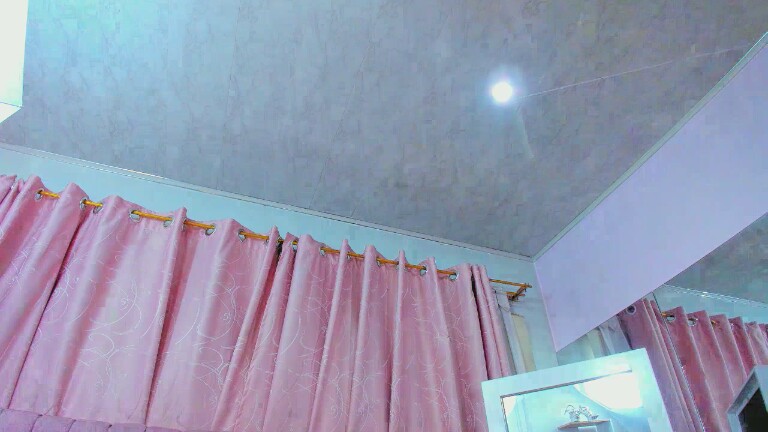 Grace_Jonees's Streamate show and profile