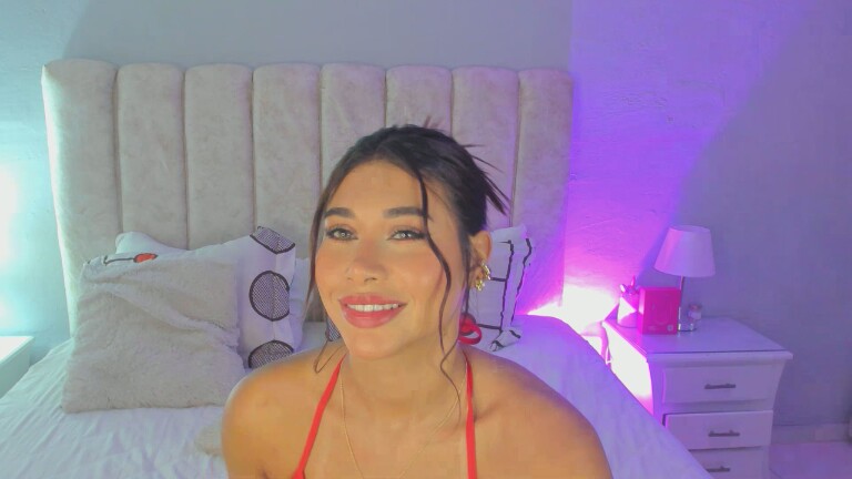 GABRIELAROSI's Streamate show and profile