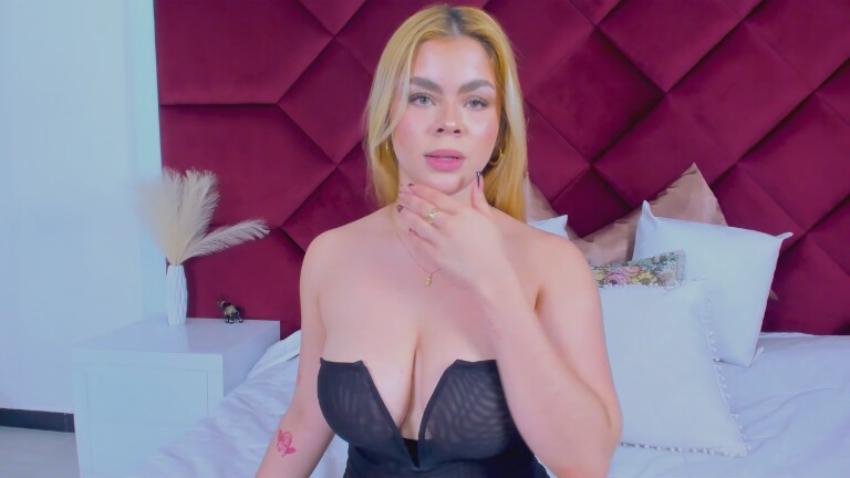 AndreaCapone's Streamate show and profile