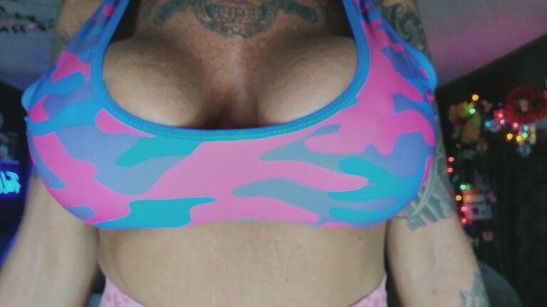 DixierebelDixiedime's Streamate show and profile