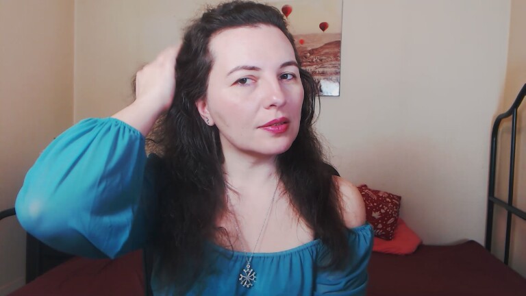 KARLEENx's Streamate show and profile