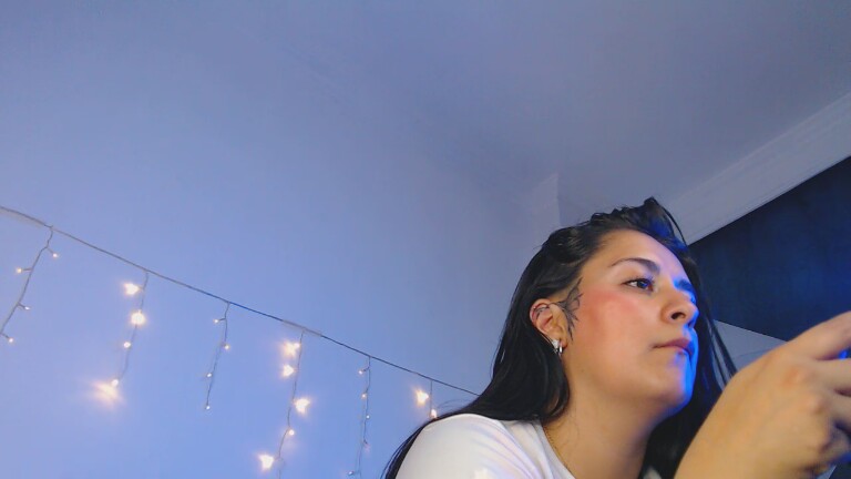 AnnyLennon's Streamate show and profile