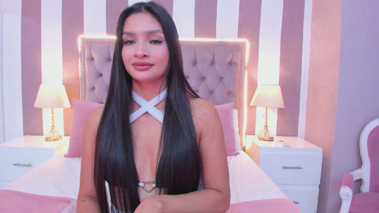 AuraClark's Streamate show and profile