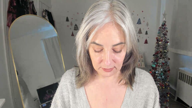 TheRealSeska's Streamate show and profile