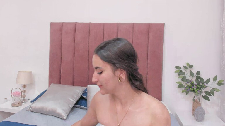 AmaiaRivers's Streamate show and profile