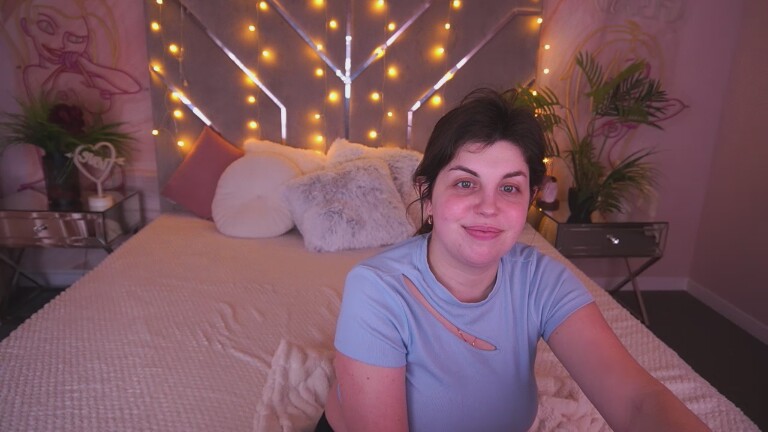 MirandaWarm's Streamate show and profile