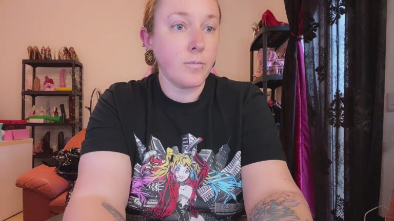 GoddessKisica's Streamate show and profile