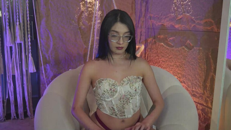 Miawiithe's Streamate show and profile