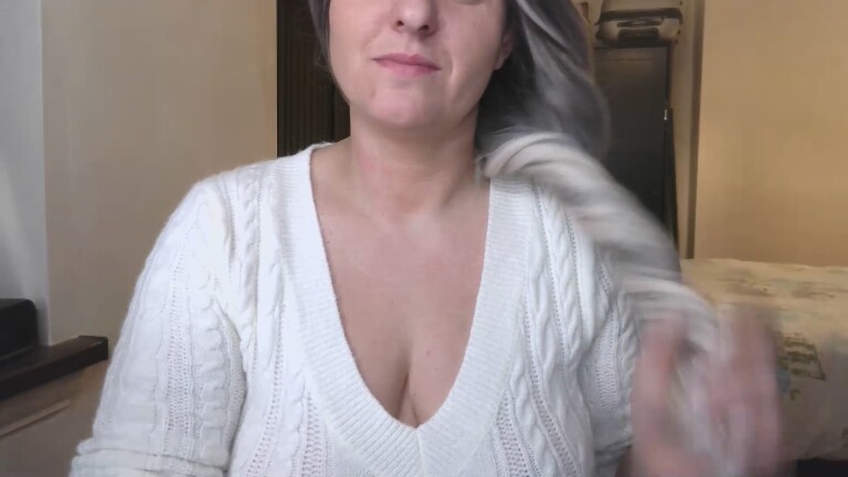 PerfectPage's Streamate show and profile