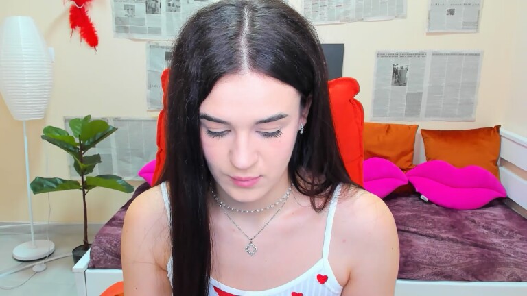 TianaTinn's Streamate show and profile