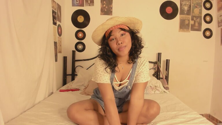 Kaorii_Lee's Streamate show and profile