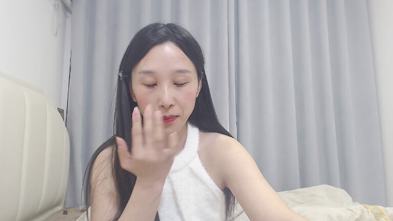 milk_mm's Streamate show and profile