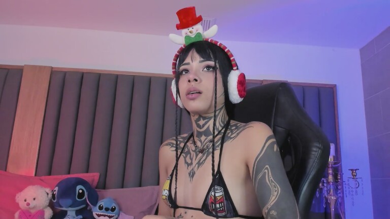 MissTomie19's Streamate show and profile