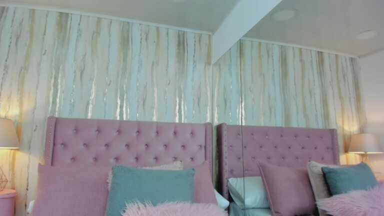 SarahhEvans's Streamate show and profile