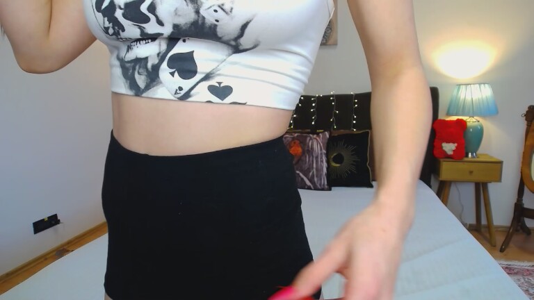 xKYM's Streamate show and profile