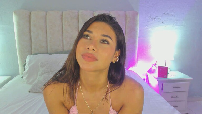 GABRIELAROSI's Streamate show and profile