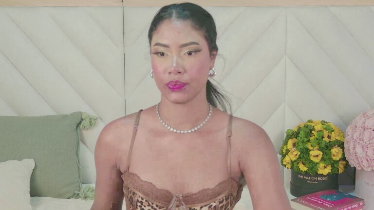 KarinaSanz's Streamate show and profile