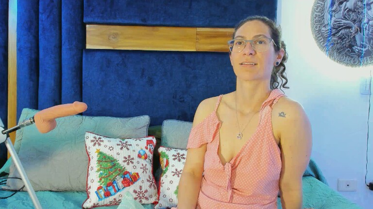 AndromedaGeek's Streamate show and profile