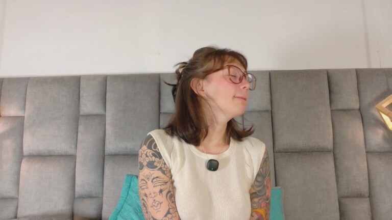 Isabella_Stewart's Streamate show and profile