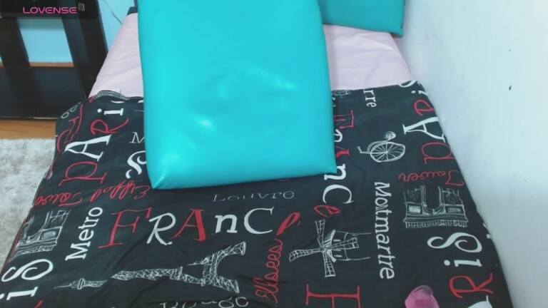 carolinabeltran707rs's Streamate show and profile