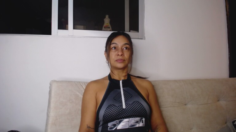 SummerStones's Streamate show and profile