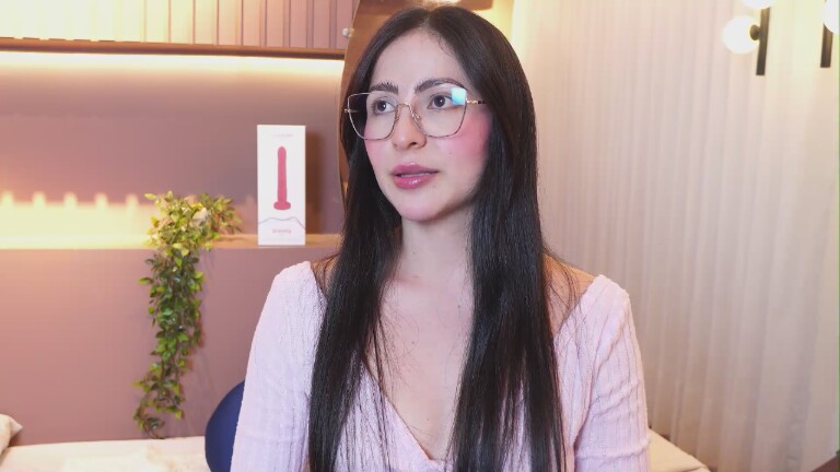 EvaPaoluci's Streamate show and profile