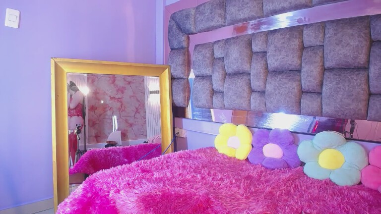 AgataLaurent's Streamate show and profile