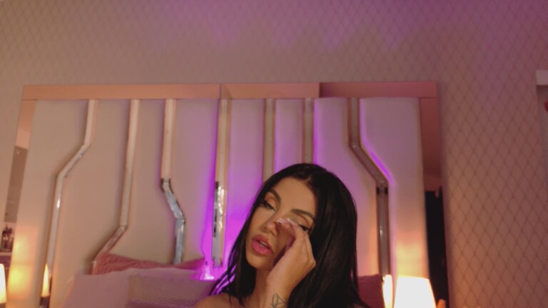 LucyHills39's Streamate show and profile