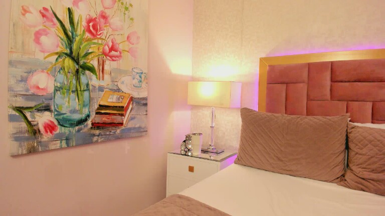 AnnieAdaams's Streamate show and profile