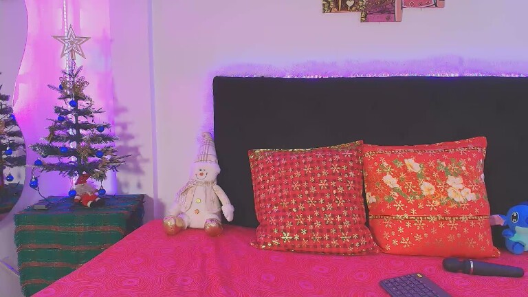 SussyRoxy's Streamate show and profile