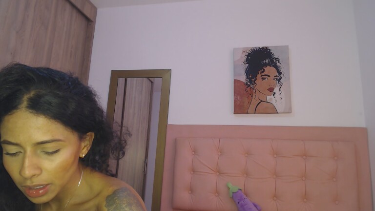 oliviafenty12312's Streamate show and profile