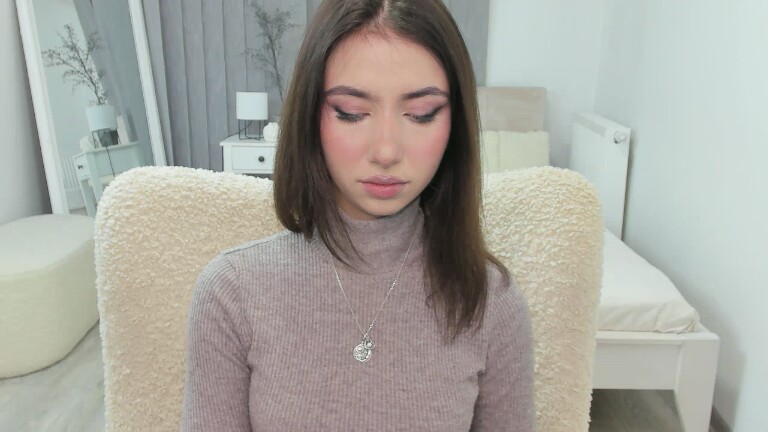 SarahTray's Streamate show and profile