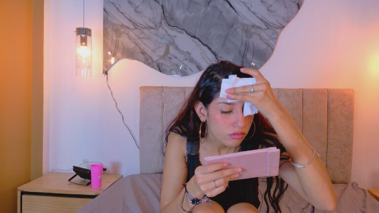 KylieLauren's Streamate show and profile