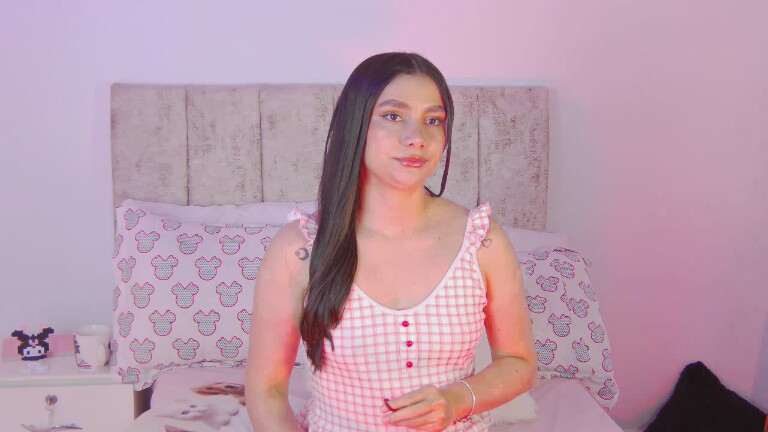 ArianaDavies's Streamate show and profile