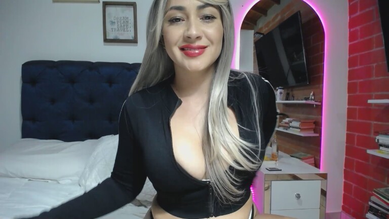 GraceBurrell's Streamate show and profile