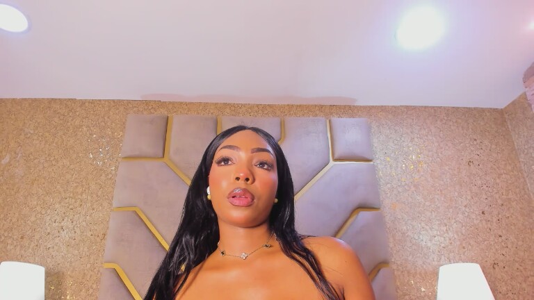 AnnyDuque's Streamate show and profile