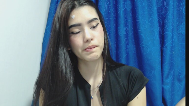 ZakuraSlave's Streamate show and profile