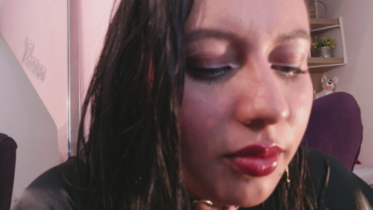 RavenPeachy's Streamate show and profile