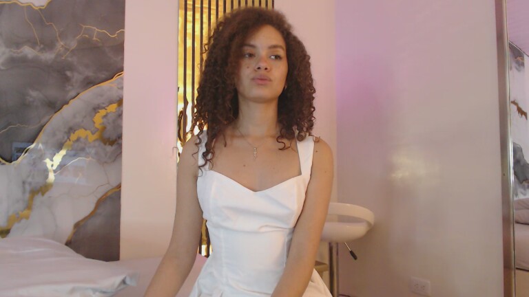 MiticaBrenner's Streamate show and profile