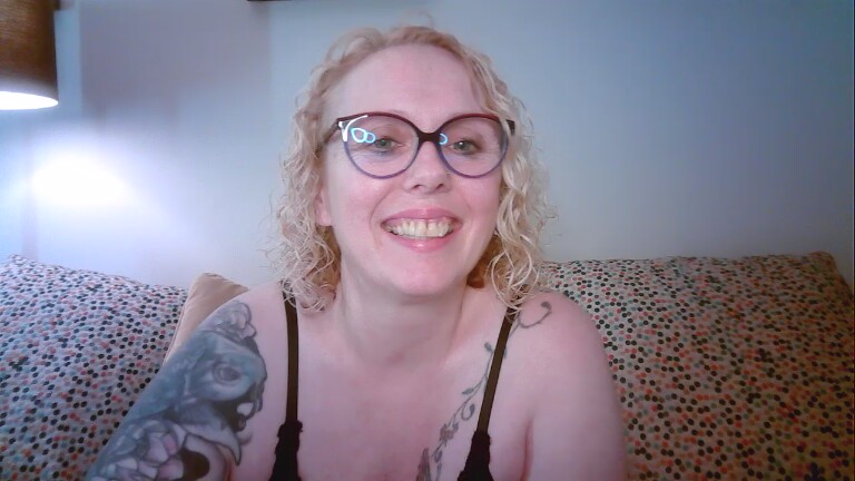 OrlaFox's Streamate show and profile